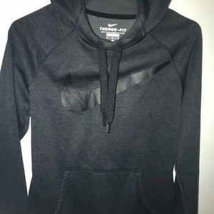 Nike thermal sweater, very soft, size M